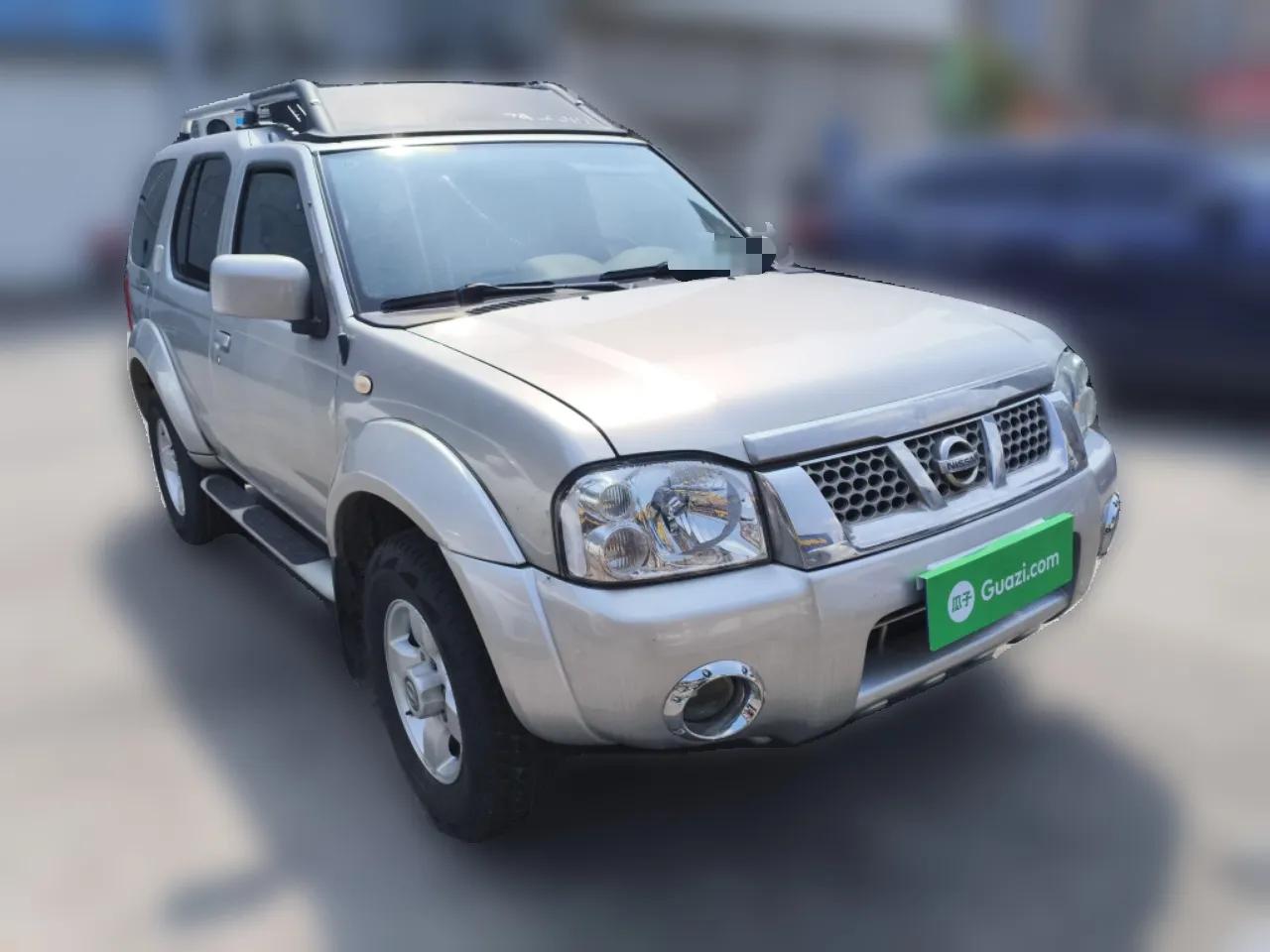 Nissan Paladin 2008 2.4L Two-Wheel-Drive Standard Version — миниатюра 3