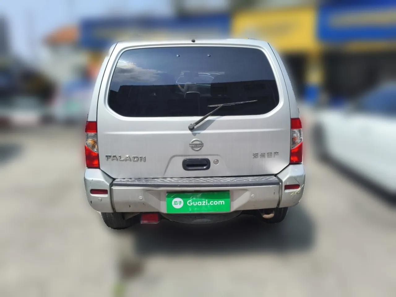 Nissan Paladin 2008 2.4L Two-Wheel-Drive Standard Version — миниатюра 5