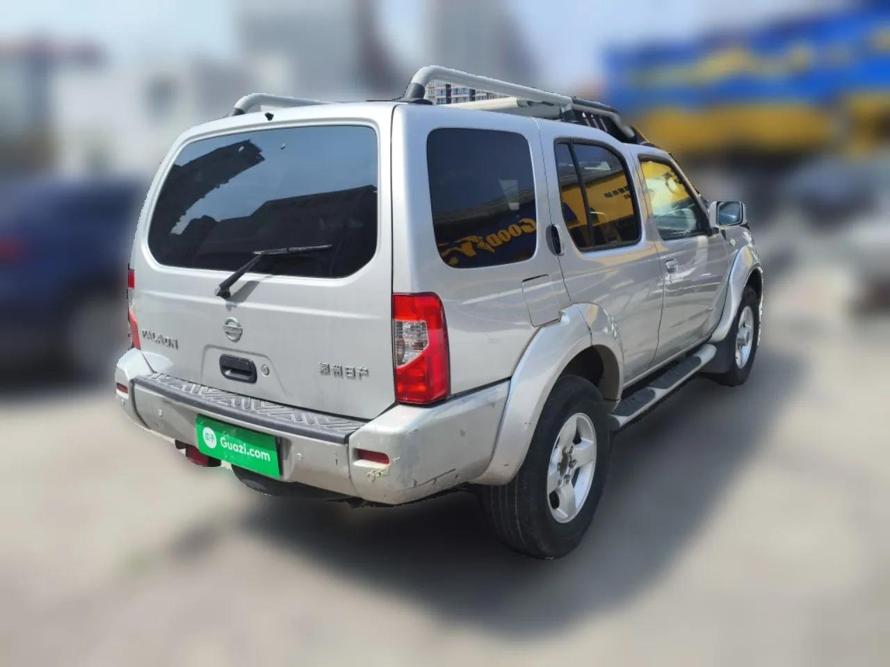 Nissan Paladin 2008 2.4L Two-Wheel-Drive Standard Version — миниатюра 6