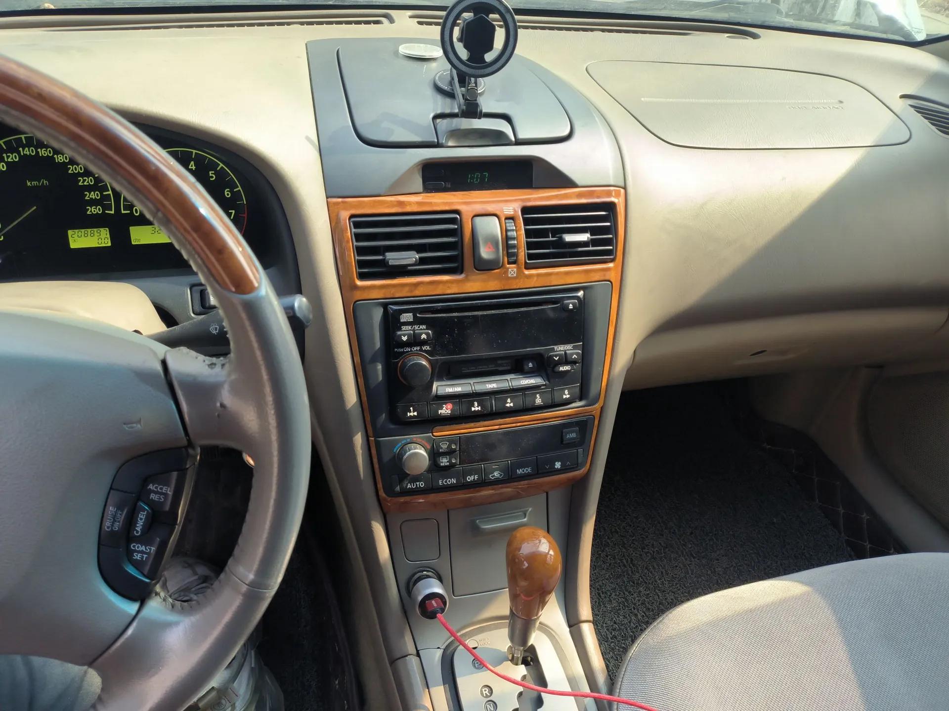 Nissan Cefiro 2004 3.0 — миниатюра 14