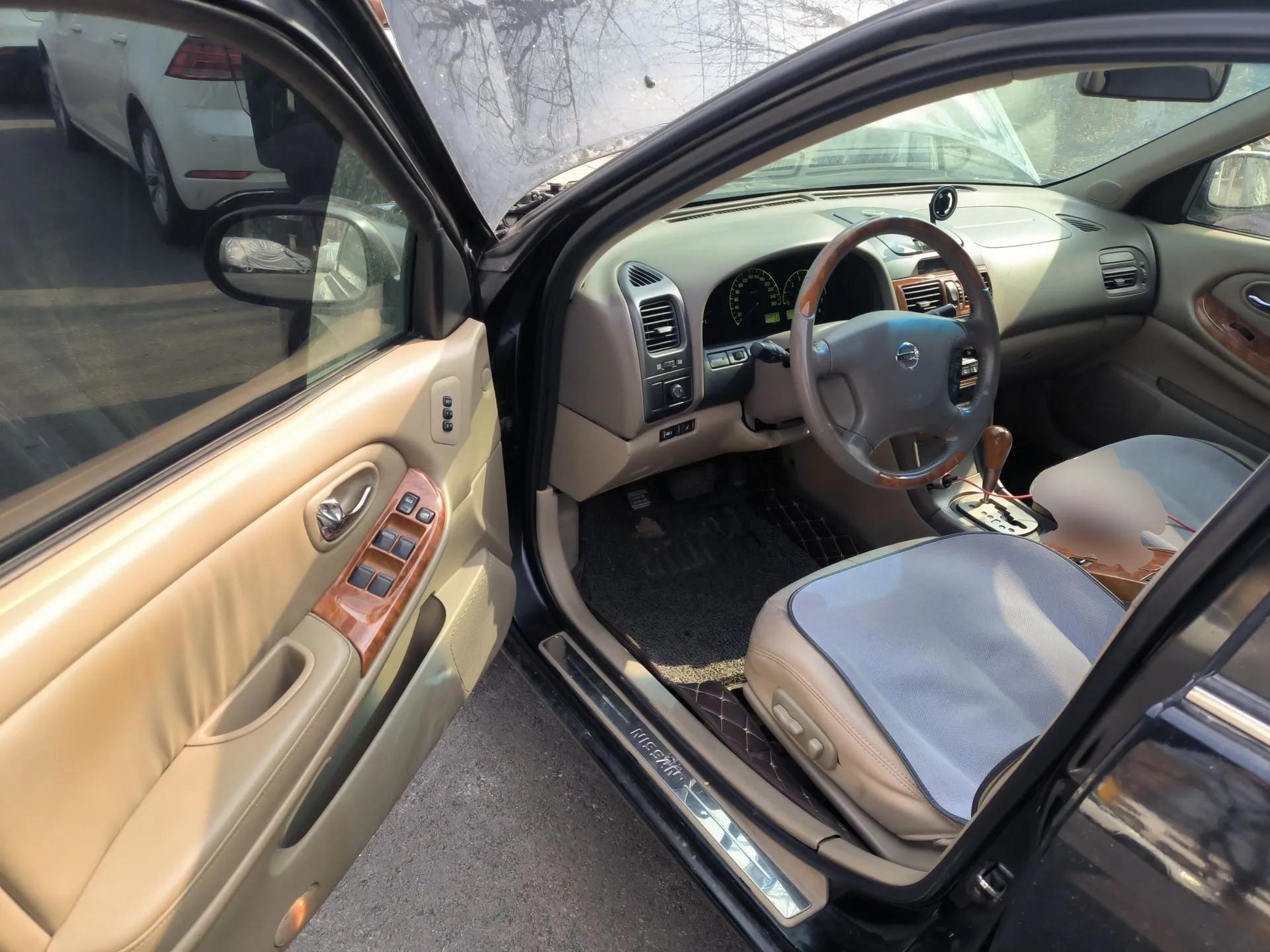 Nissan Cefiro 2004 3.0 — миниатюра 17