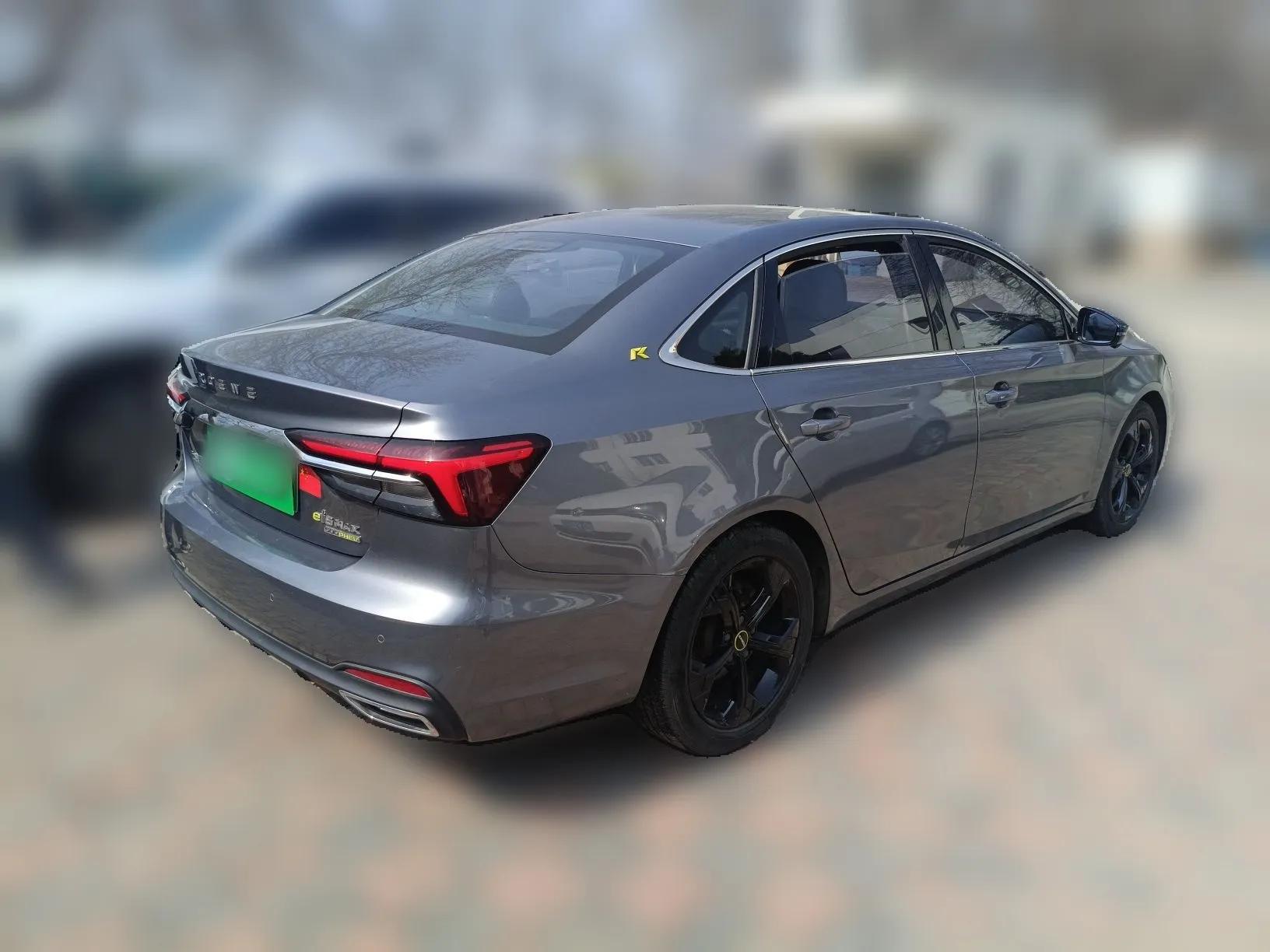 Roewe i6 MAX New Energy 2020 1.5T PHEV Sporty Cool Edition — миниатюра 6