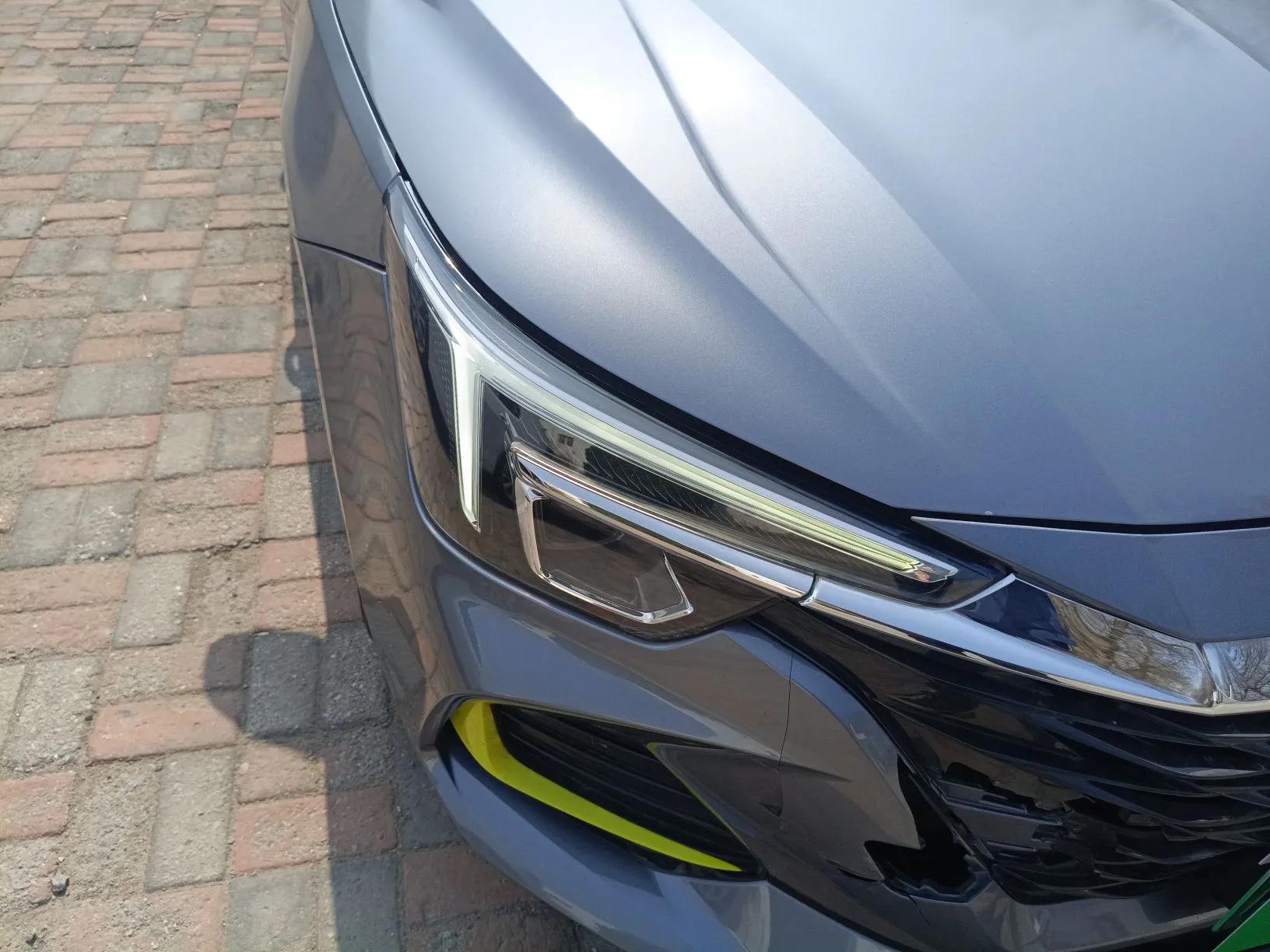 Roewe i6 MAX New Energy 2020 1.5T PHEV Sporty Cool Edition — миниатюра 7