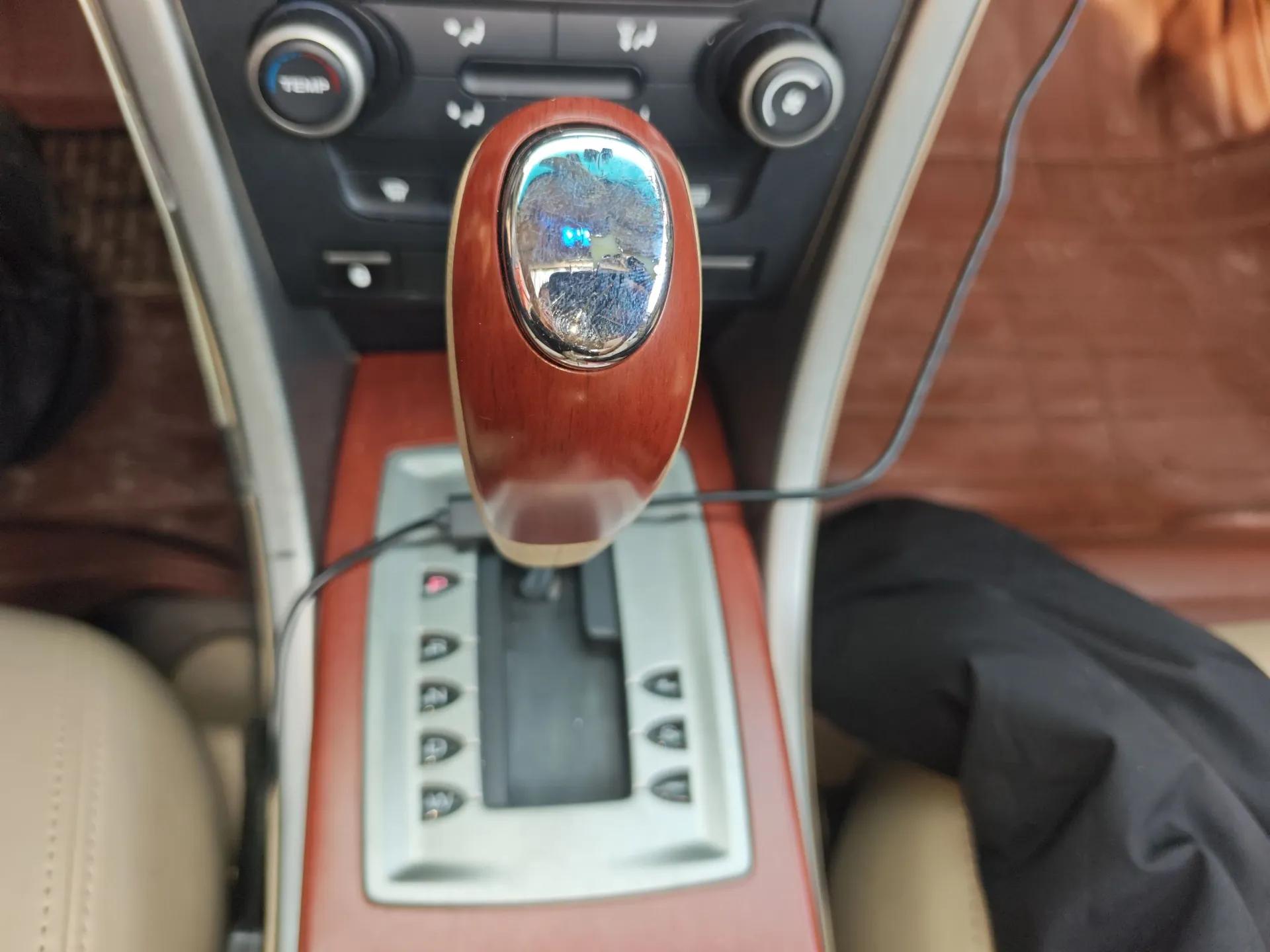 Roewe 550 2012 550 1.8L Automatic Value Edition — миниатюра 15
