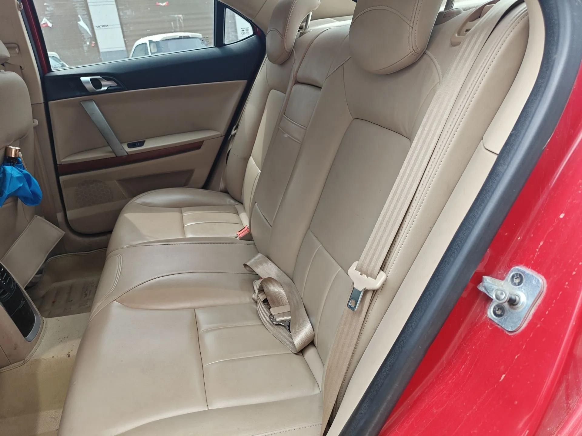 Roewe 550 2010 550 1.8L Automatic Expo Style Edition — миниатюра 18