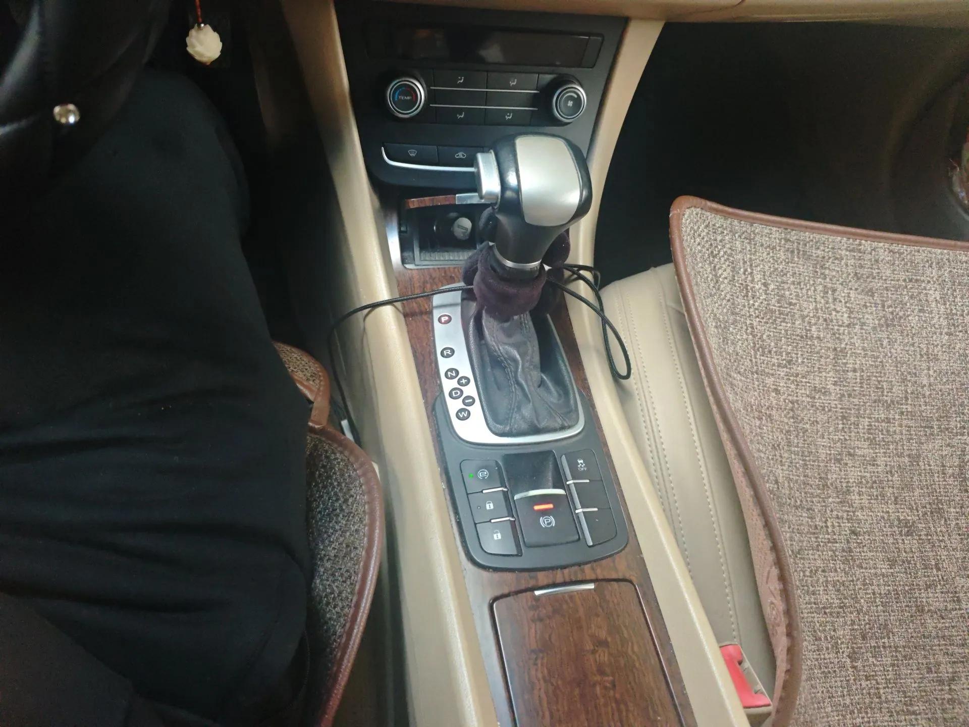 Roewe 550 2014 550S 1.8L Automatic Smart Selection Model — миниатюра 15