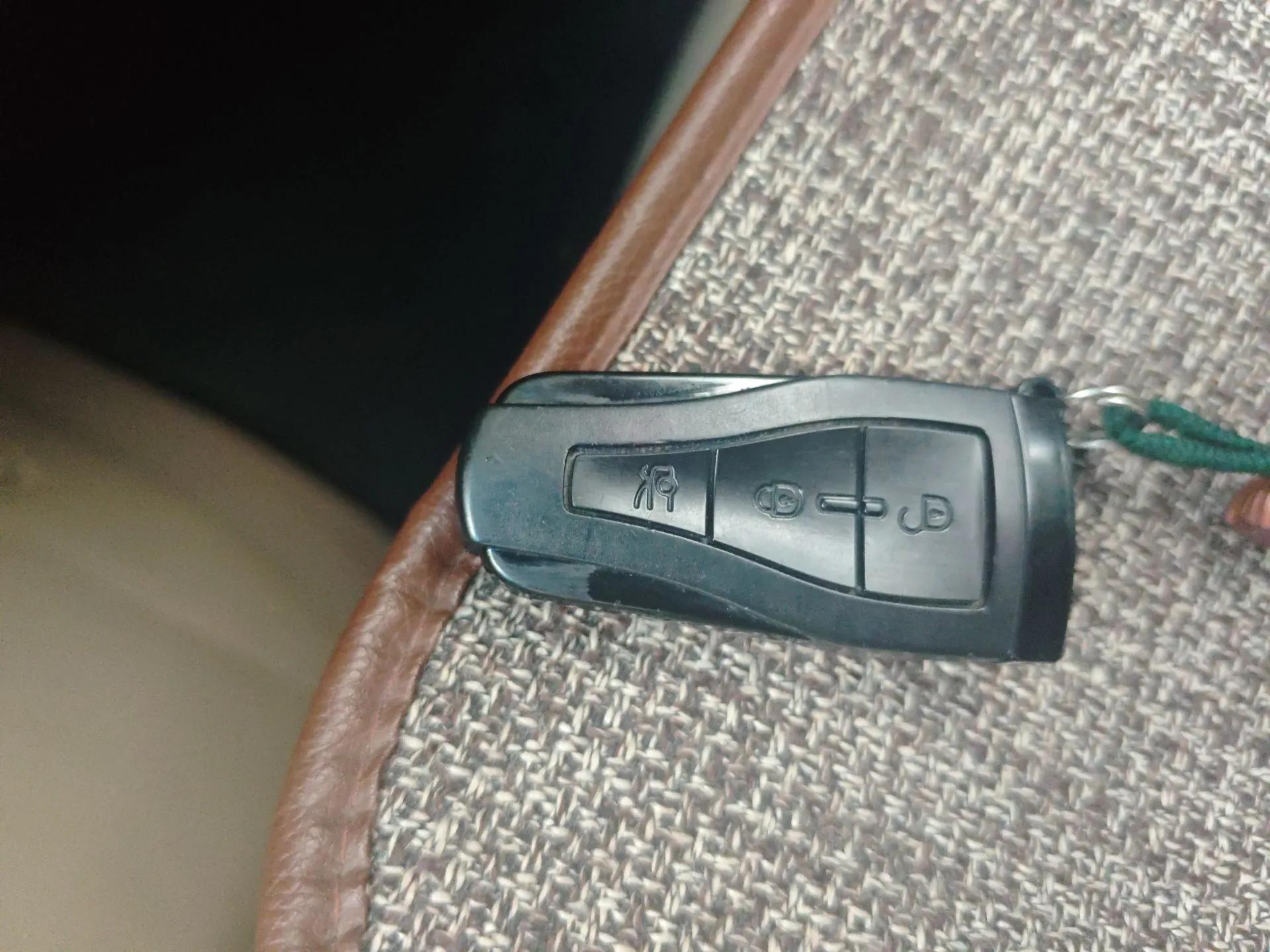 Roewe 550 2014 550S 1.8L Automatic Smart Selection Model — миниатюра 9