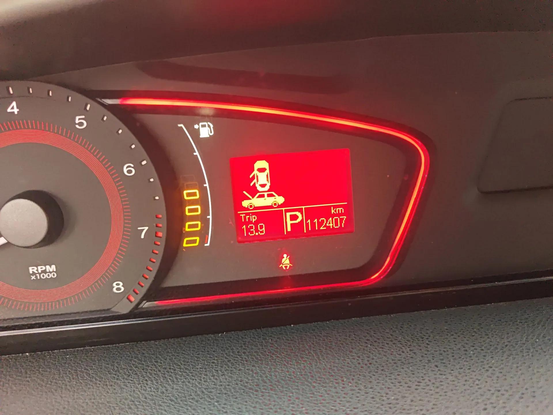 Roewe 550 2009 550S 1.8L Automatic Start-Zhen Edition — миниатюра 13