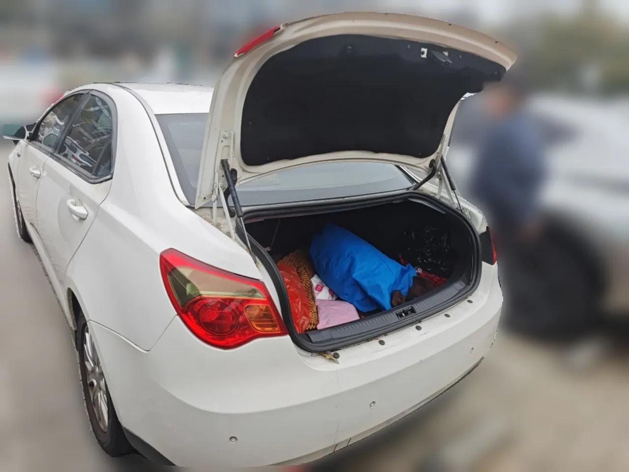 Roewe 550 2009 550S 1.8L Automatic Start-Zhen Edition — миниатюра 20