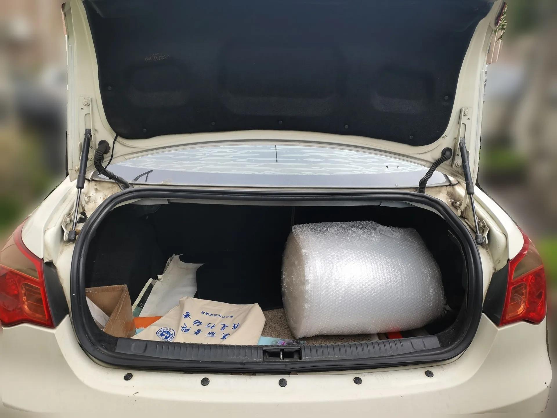 Roewe 550 2012 550 1.8L Manual Value Edition — миниатюра 20
