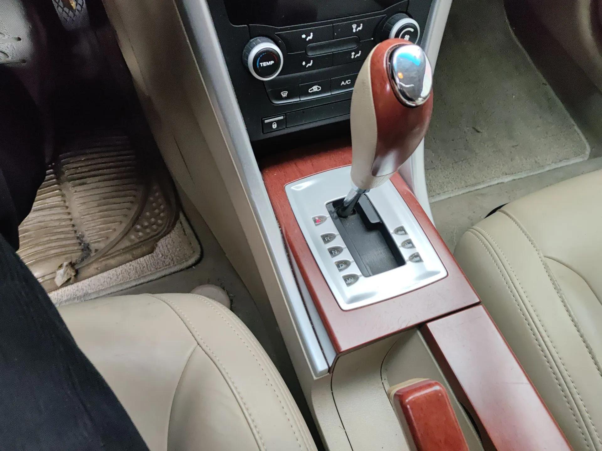 Roewe 550 2008 550D 1.8T Automatic Premium Edition — миниатюра 15