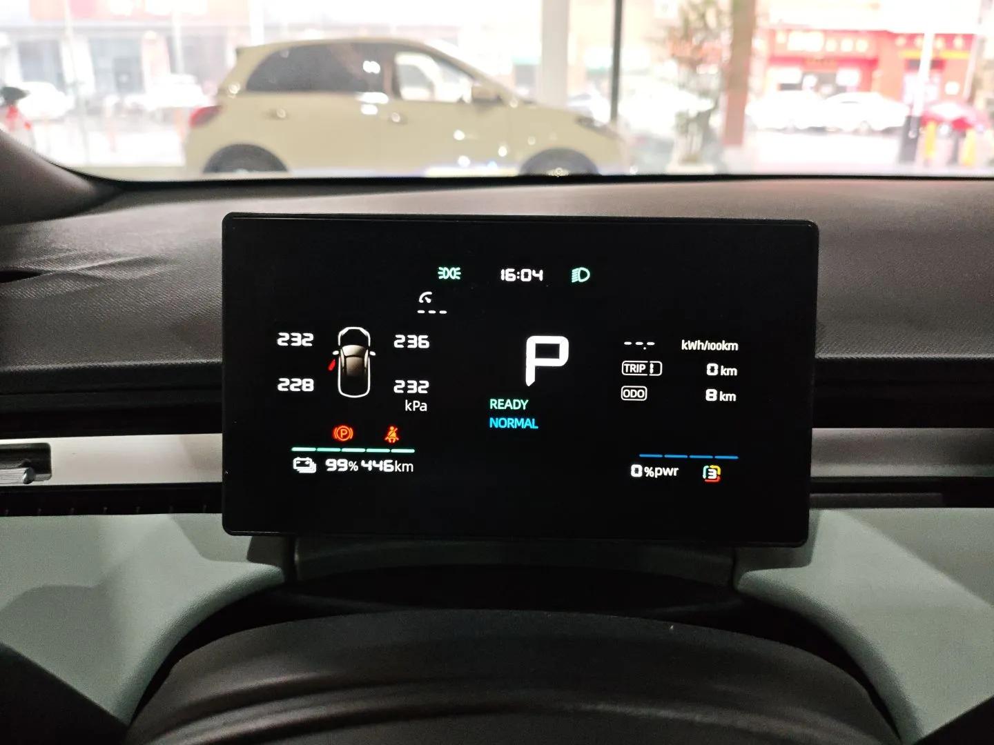 Roewe D6 2025 450km Deluxe Edition — миниатюра 15