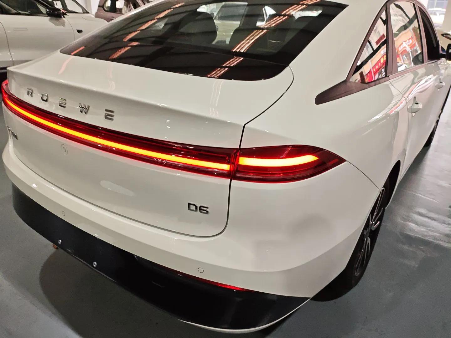 Roewe D6 2025 450km Deluxe Edition — миниатюра 7