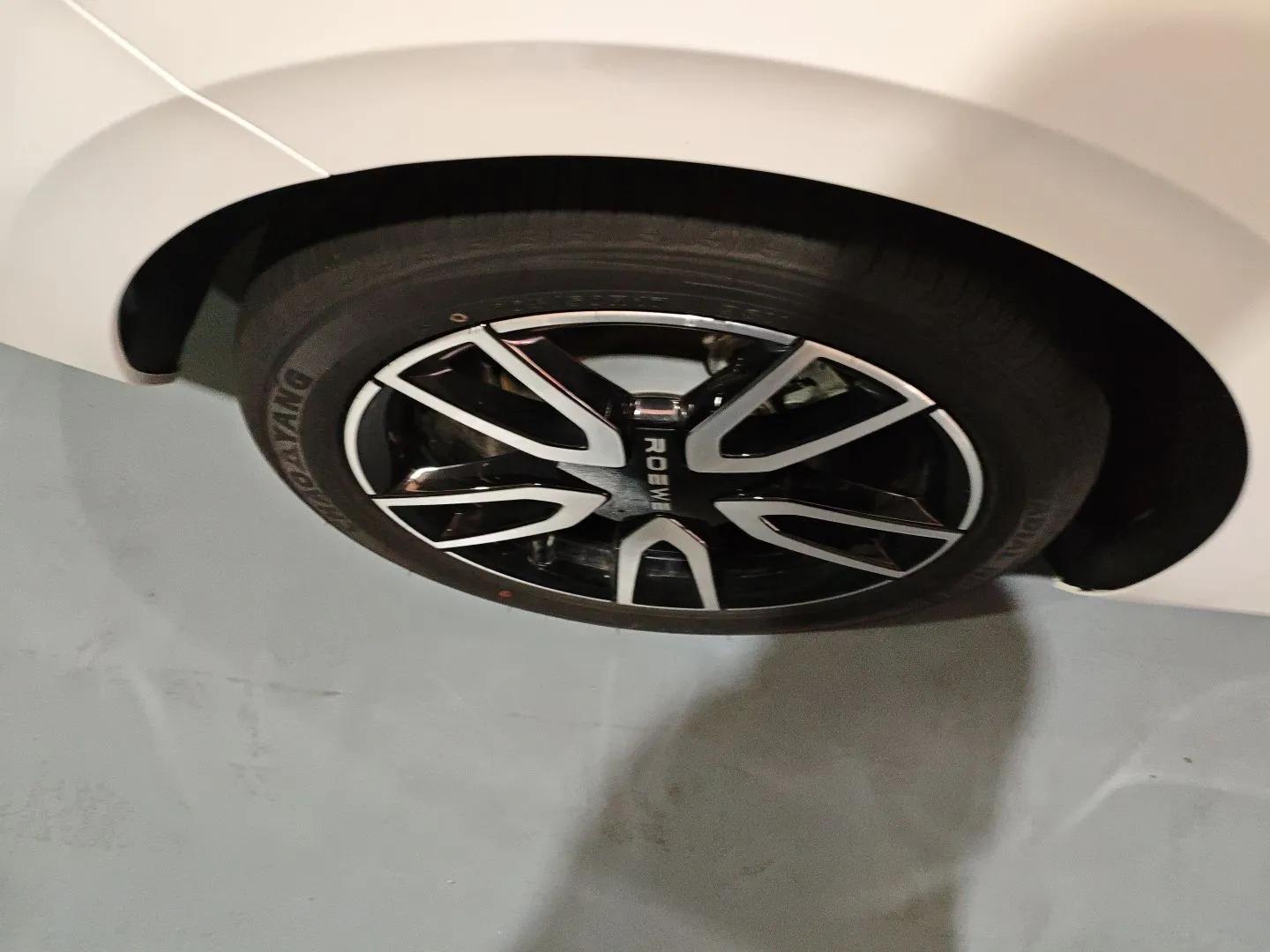 Roewe D6 2025 450km Deluxe Edition — миниатюра 10