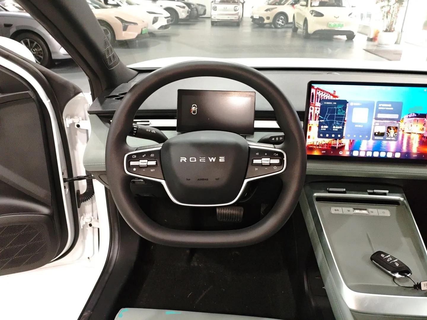 Roewe D6 2025 450km Deluxe Edition — миниатюра 14