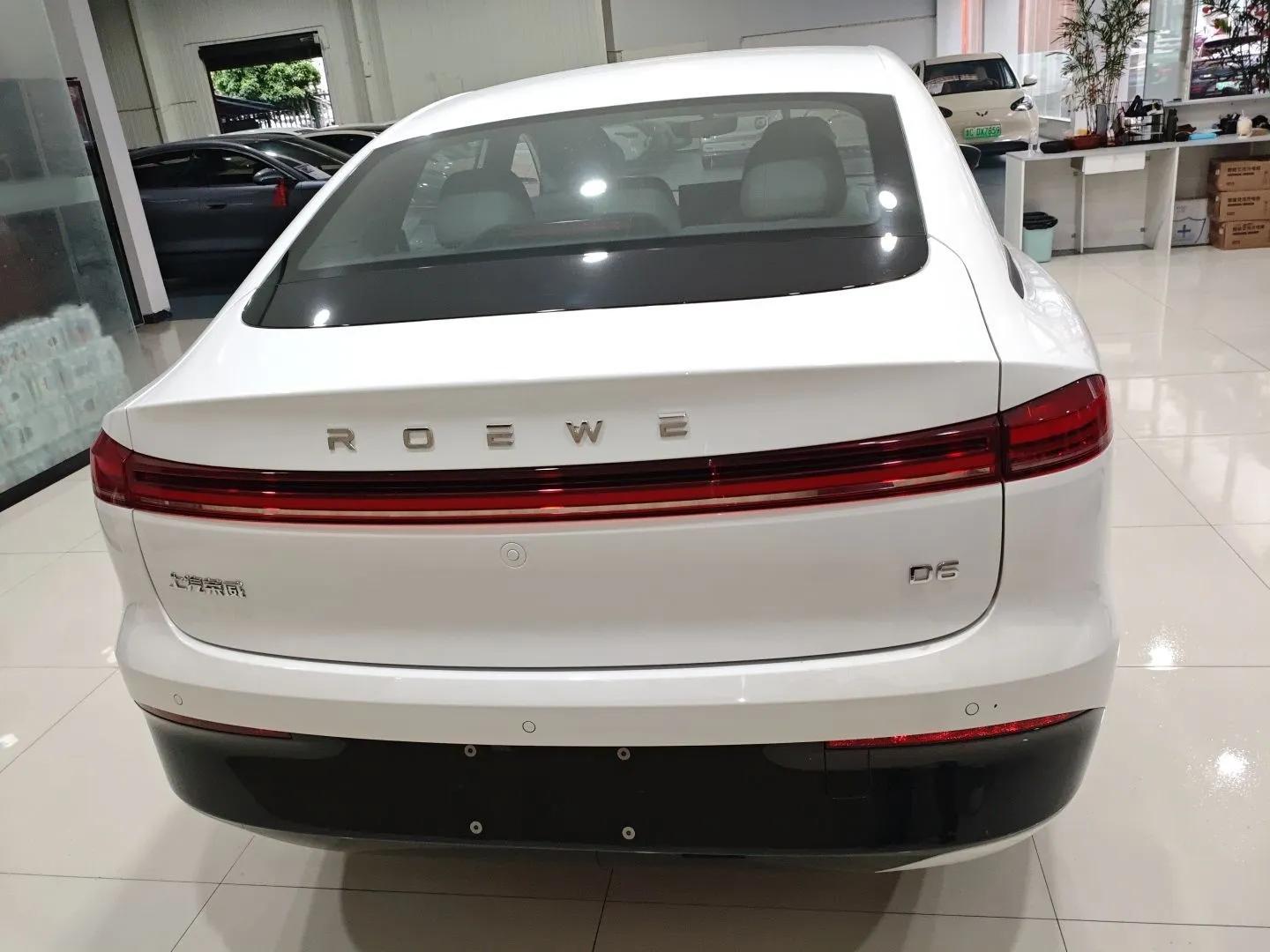 Roewe D6 2025 450km Deluxe Edition — миниатюра 5
