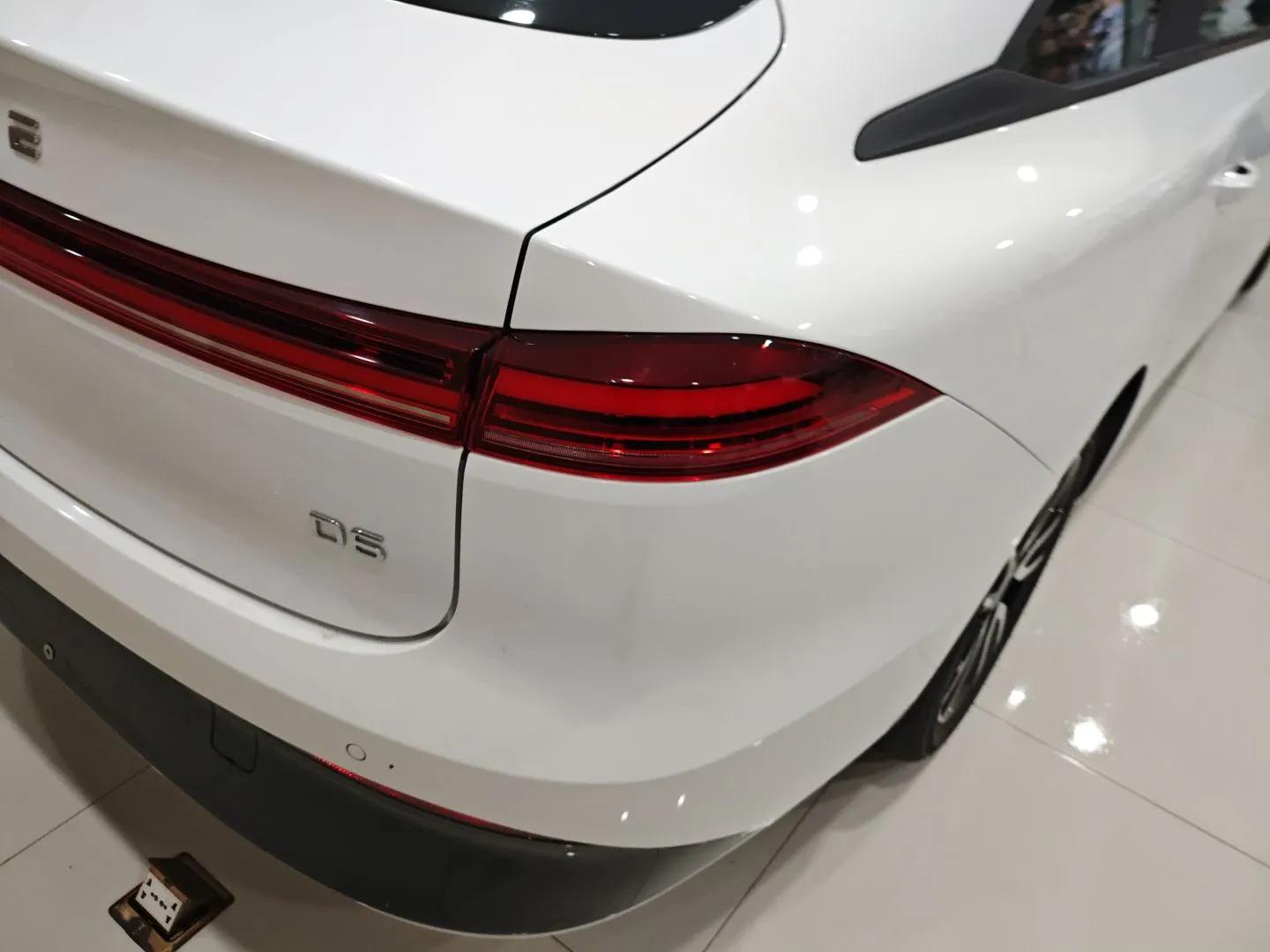 Roewe D6 2025 450km Deluxe Edition — миниатюра 7