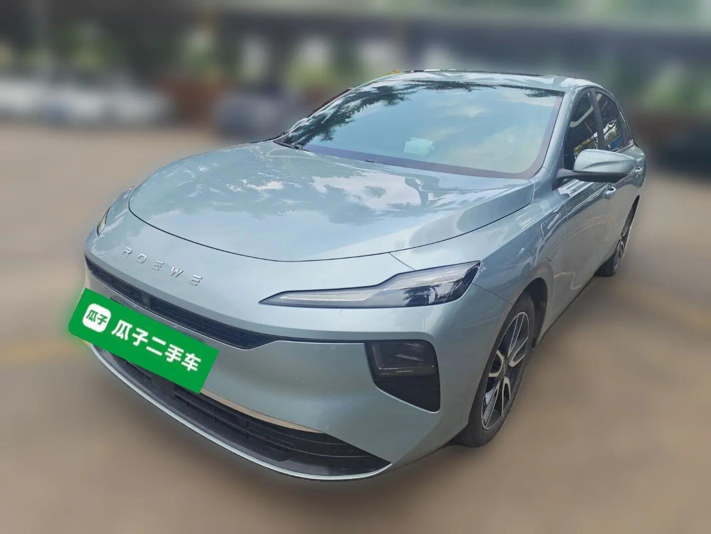 Roewe D6 2025 450km Deluxe Edition — миниатюра 1