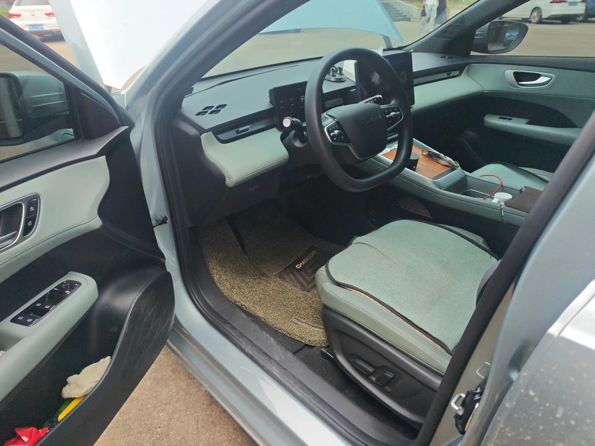 Roewe D6 2025 450km Deluxe Edition — миниатюра 17