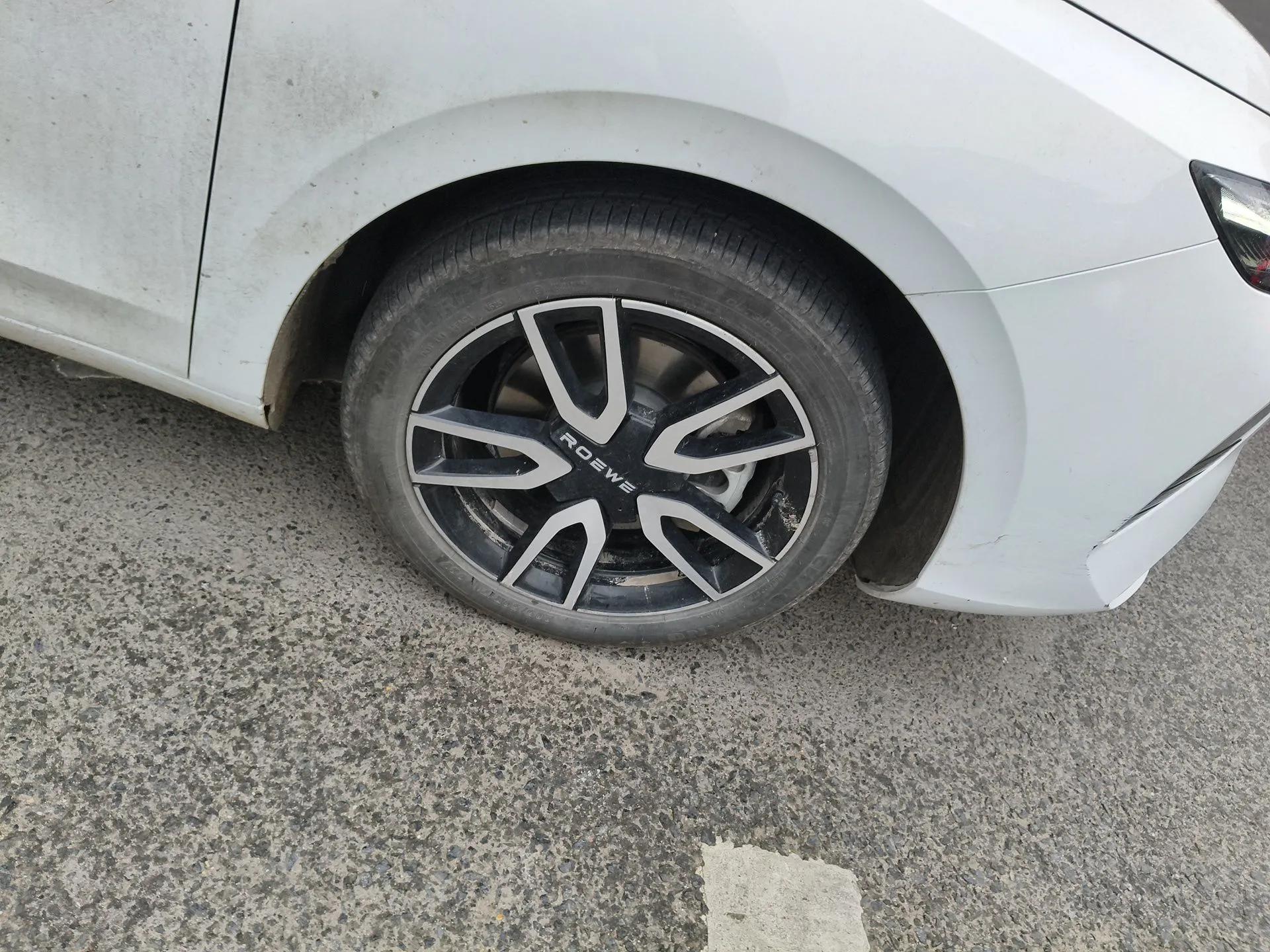 Roewe D6 2025 520km Luxury Edition — миниатюра 8