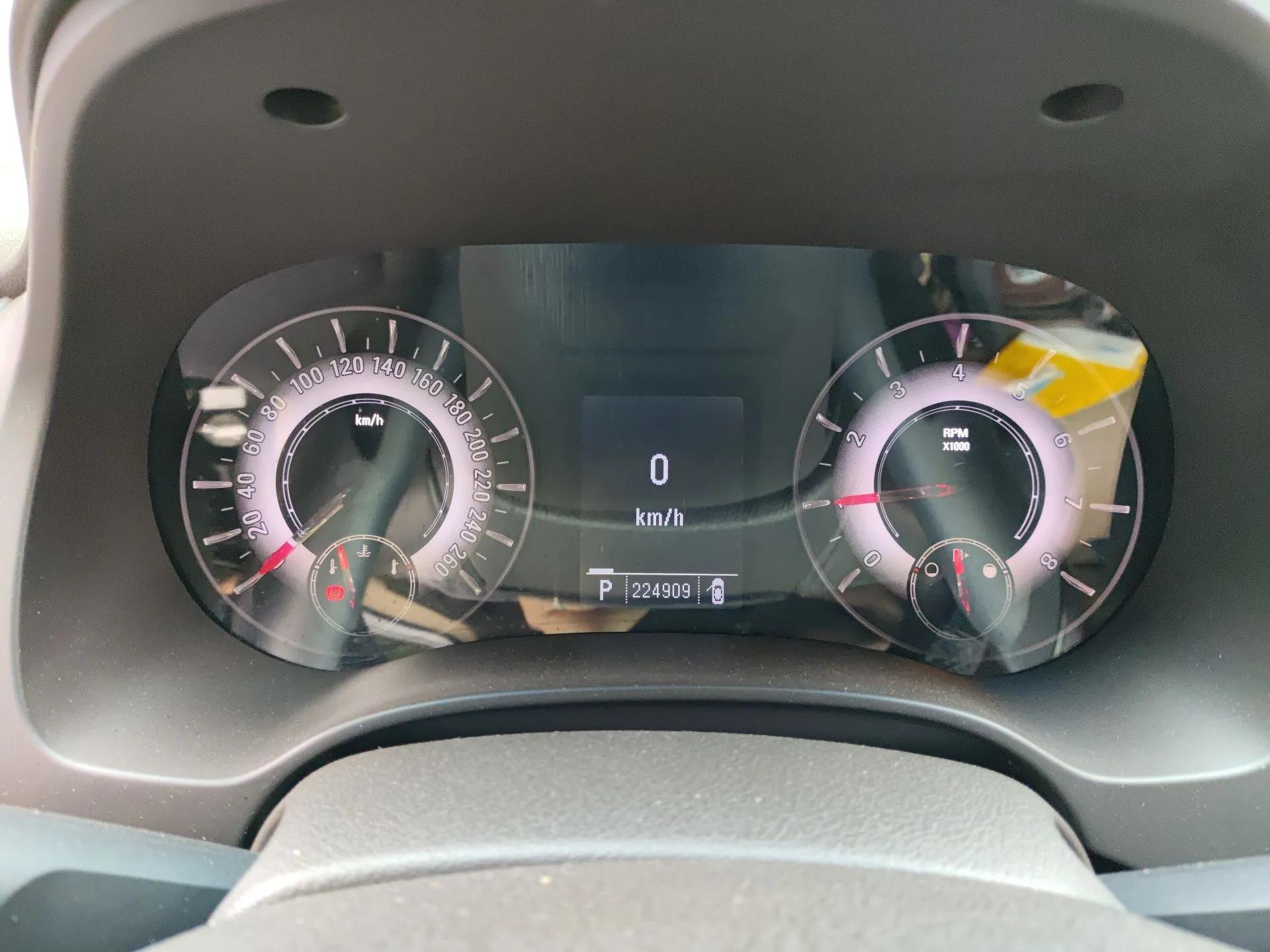 Roewe 950 2012 2.0L Comfort Edition — миниатюра 12