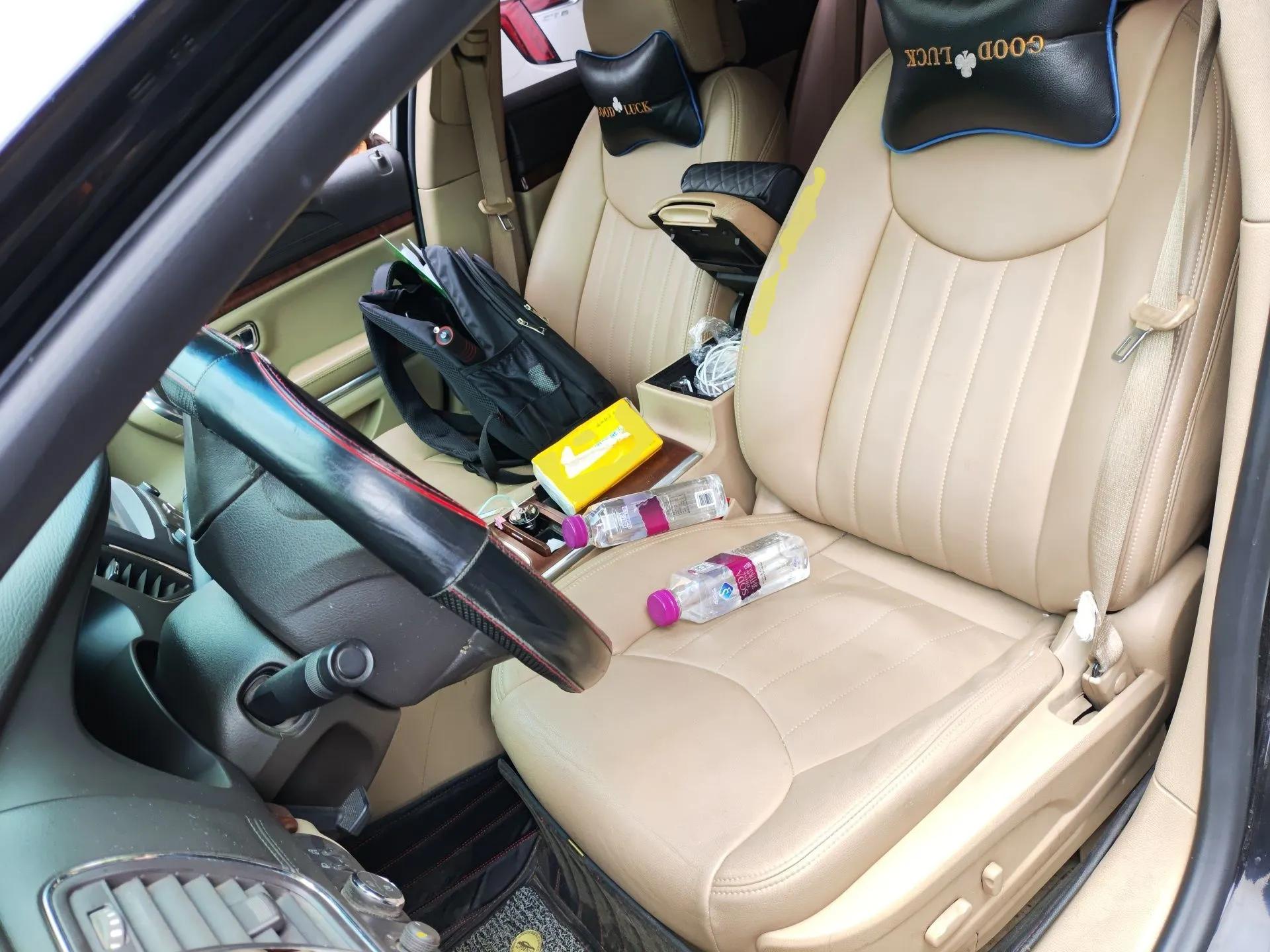 Roewe 950 2012 2.0L Comfort Edition — миниатюра 16