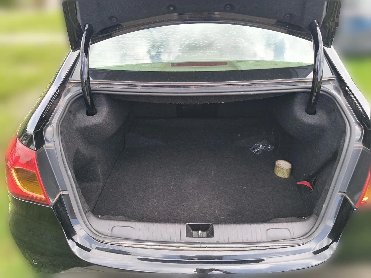 Roewe 950 2015 1.8T Elite Edition — миниатюра 16