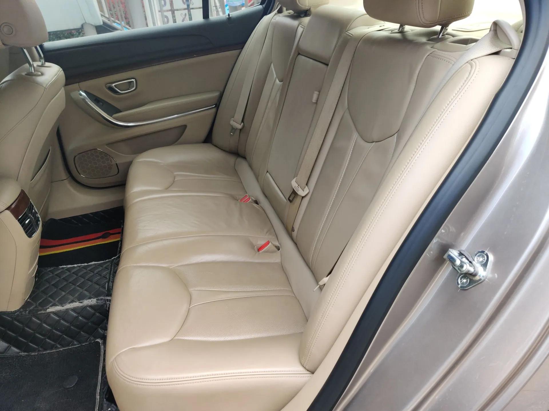 Roewe 950 2012 2.4L Luxury Edition — миниатюра 18