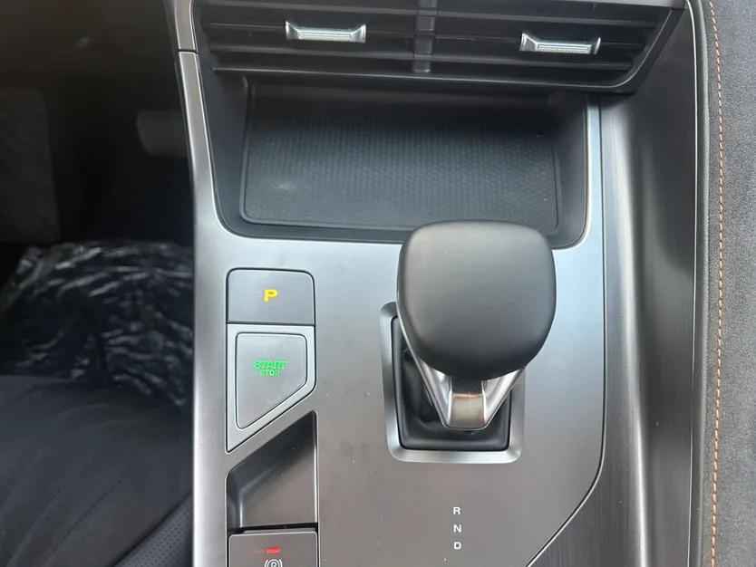 Roewe D5X DMH 2024 135 Flagship Edition — миниатюра 20