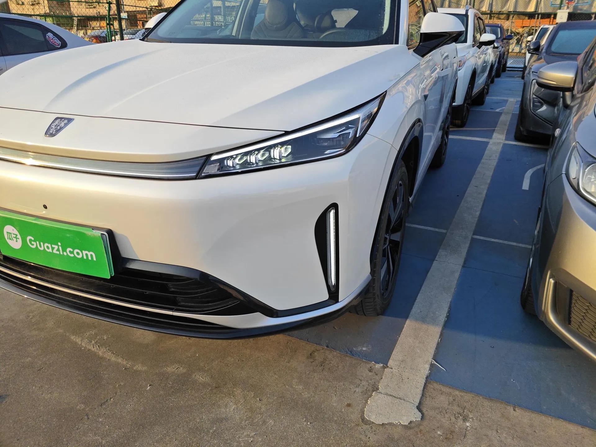 Roewe D5X DMH 2024 135 Tech Edition — миниатюра 2