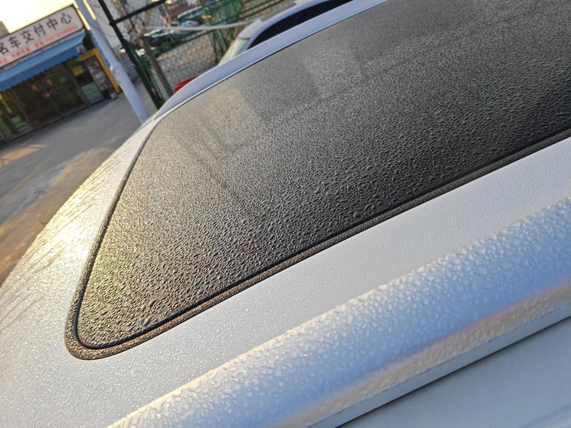Roewe D5X DMH 2024 135 Tech Edition — миниатюра 11