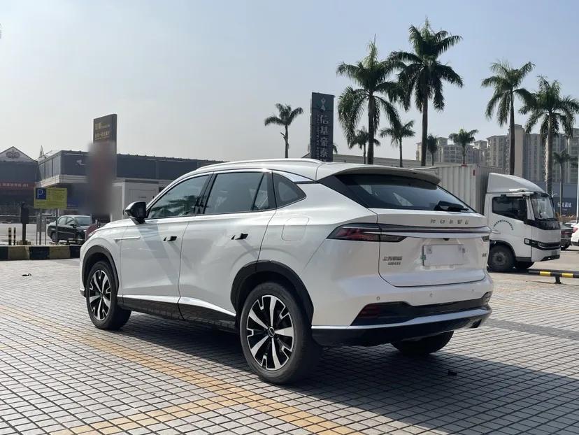 Roewe D5X DMH 2024 135 Tech Edition — миниатюра 4
