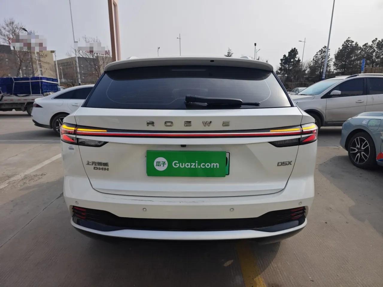 Roewe D5X DMH 2024 135 Tech Edition — миниатюра 5