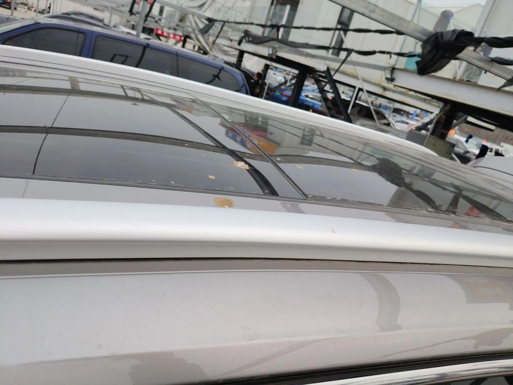 Roewe RX9 2023 2.0T All-Wheel-Drive Luxury Edition — миниатюра 11