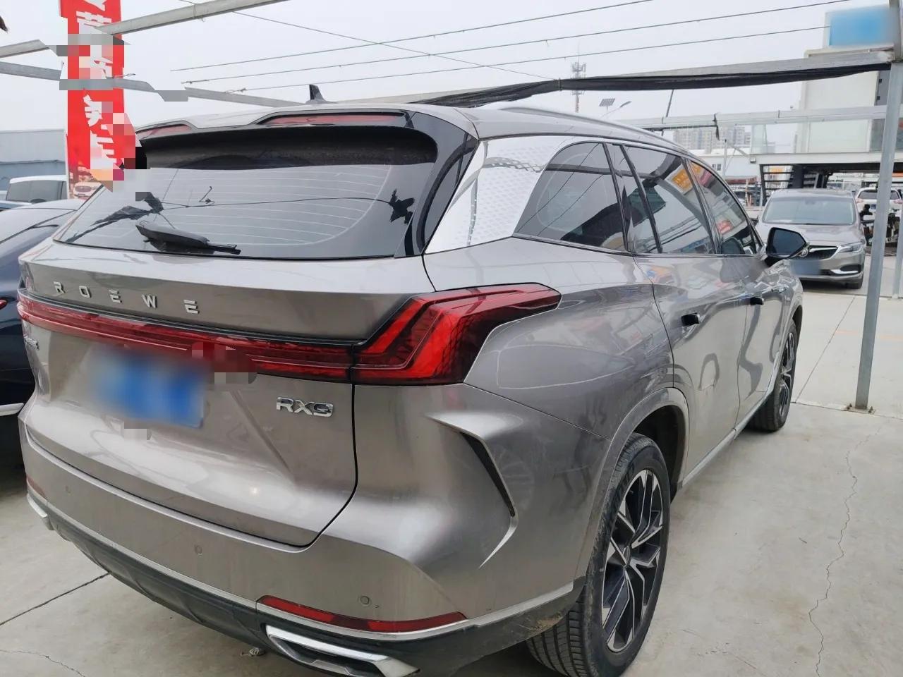 Roewe RX9 2023 2.0T All-Wheel-Drive Luxury Edition — миниатюра 4