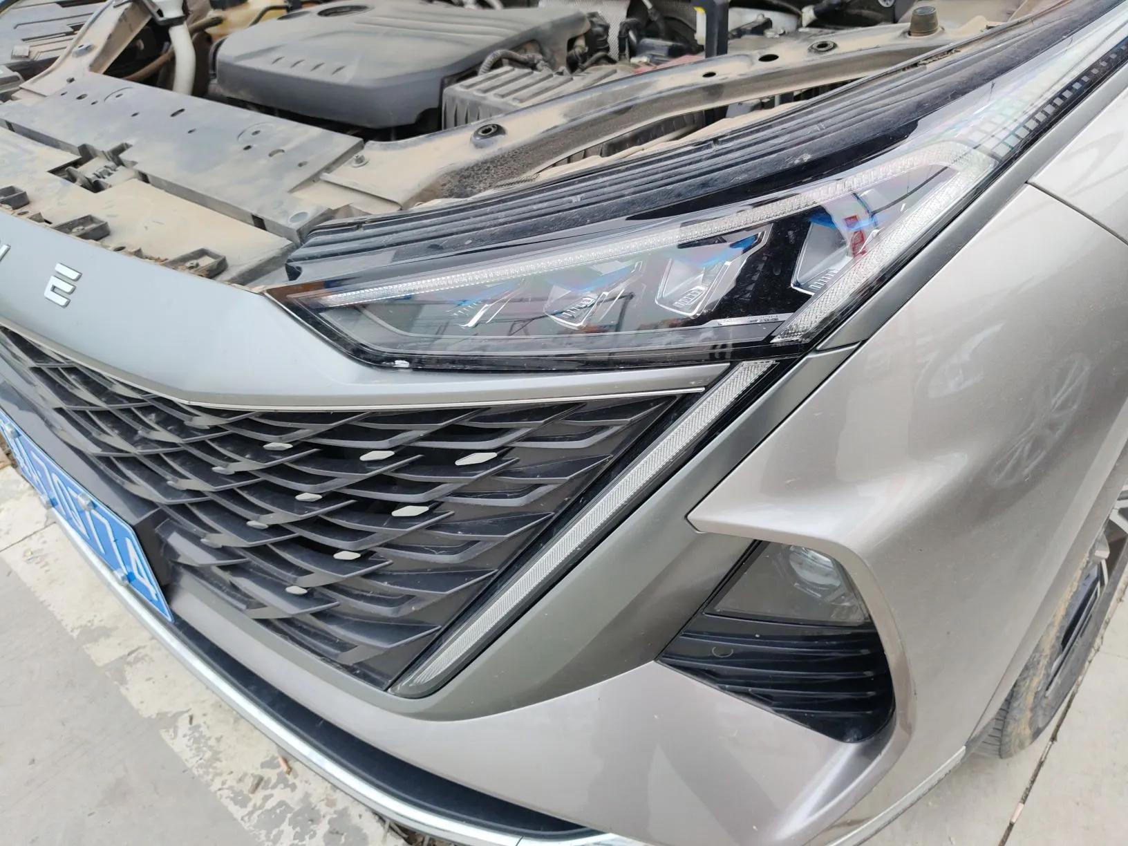 Roewe RX9 2023 2.0T All-Wheel-Drive Luxury Edition — миниатюра 5