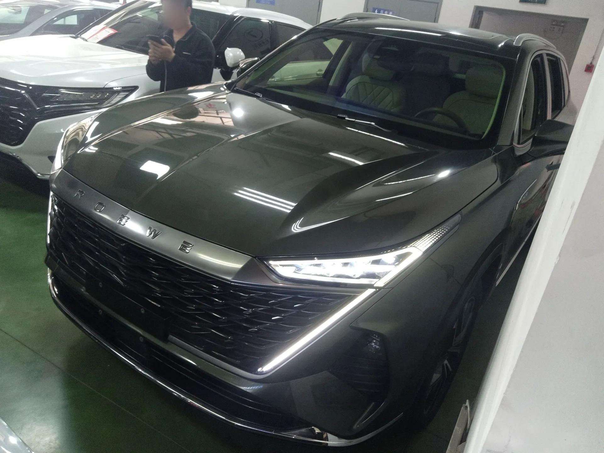 Roewe RX9 2023 2.0T Two-Wheel Drive Enjoyment Version — миниатюра 1