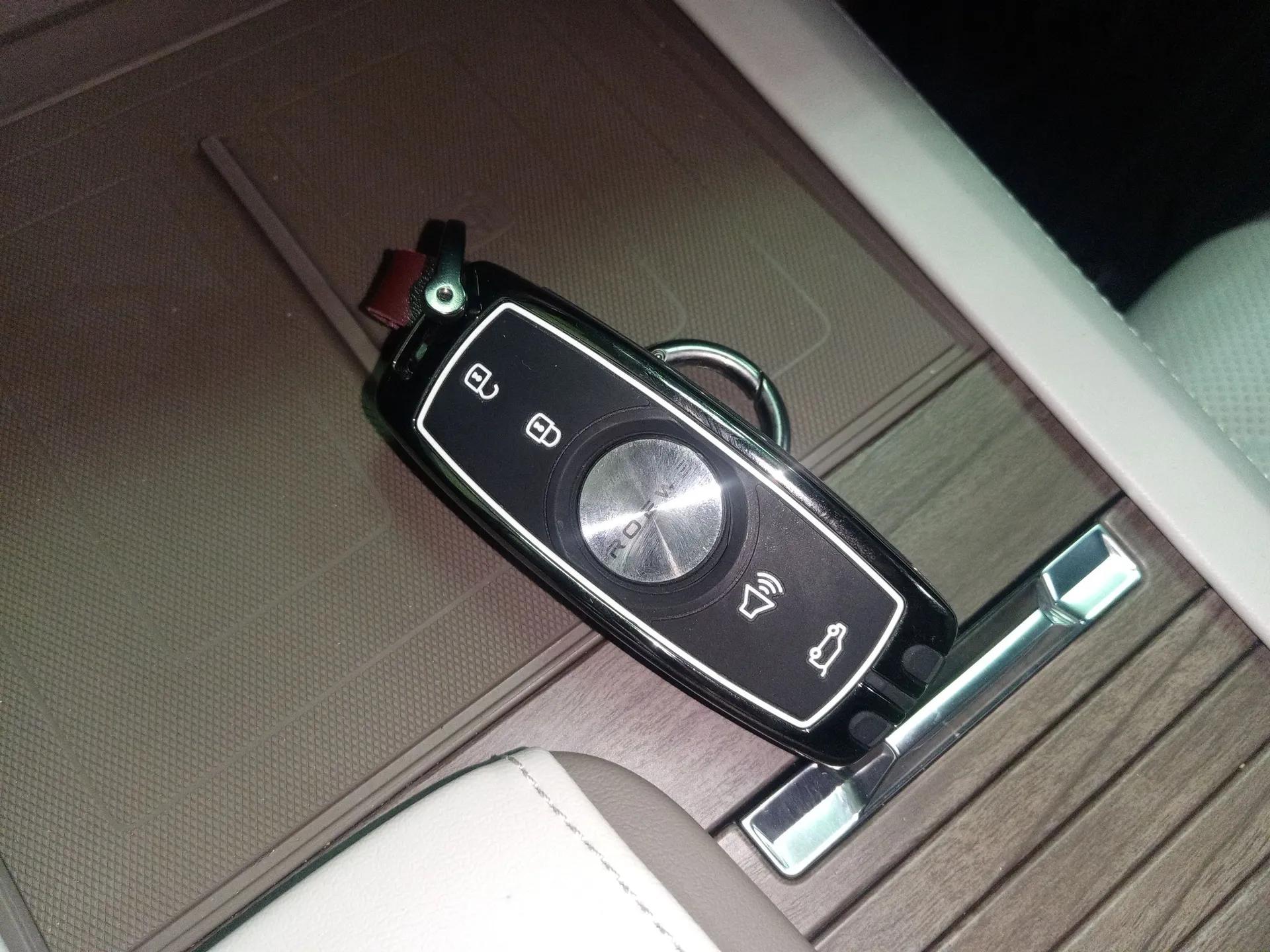 Roewe RX9 2023 2.0T Two-Wheel Drive Enjoyment Version — миниатюра 12