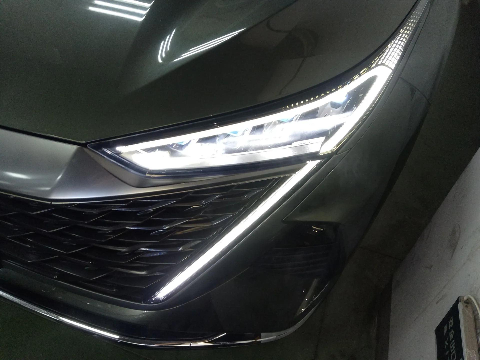 Roewe RX9 2023 2.0T Two-Wheel Drive Enjoyment Version — миниатюра 9