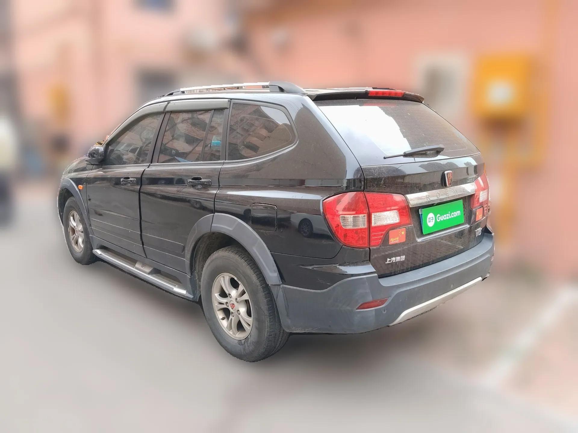 Roewe W5 2014 1.8T 2WD Automatic Tharu Special Edition — миниатюра 4
