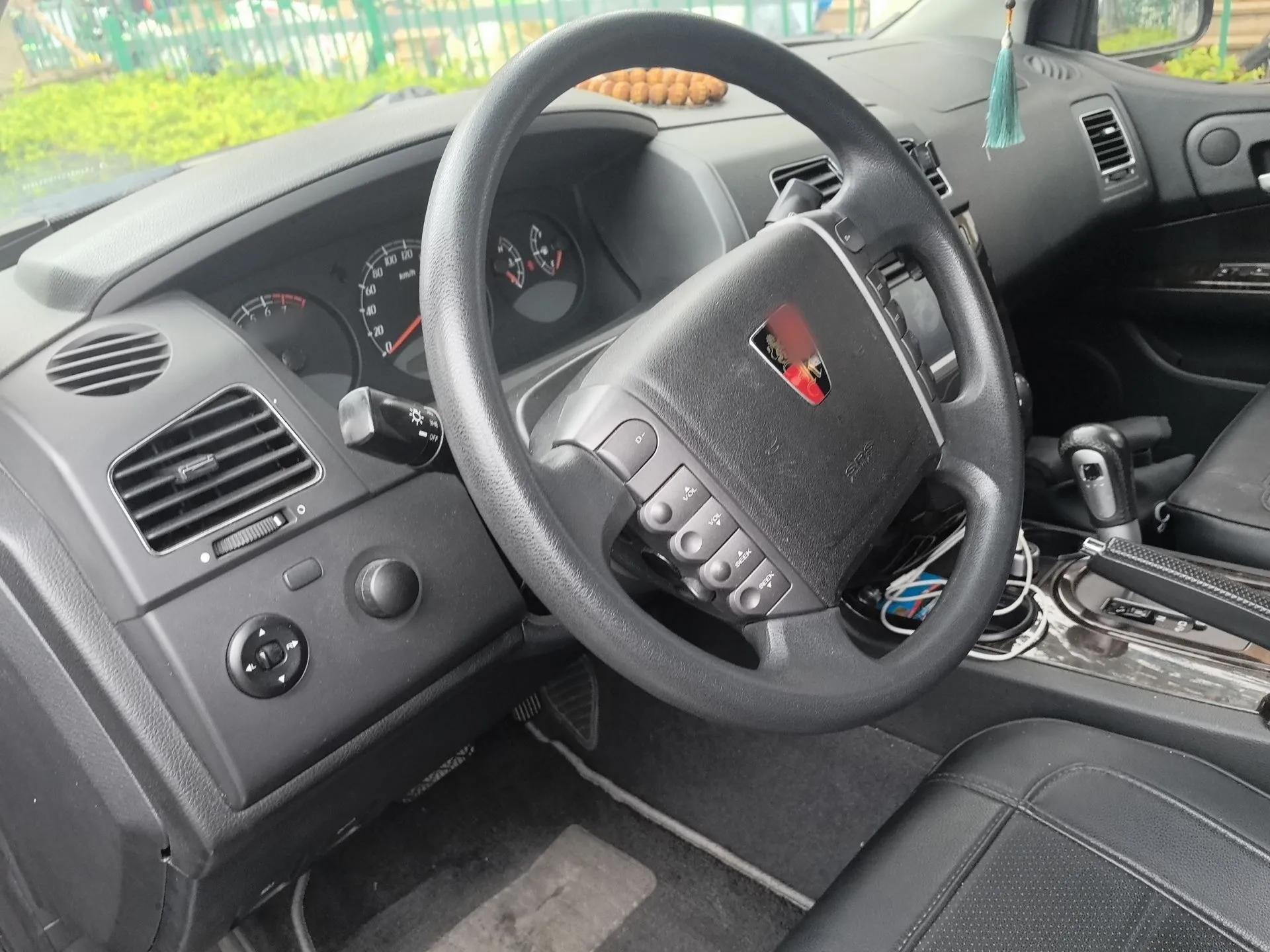 Roewe W5 2013 1.8T 2WD Automatic Xingyu Edition — миниатюра 11