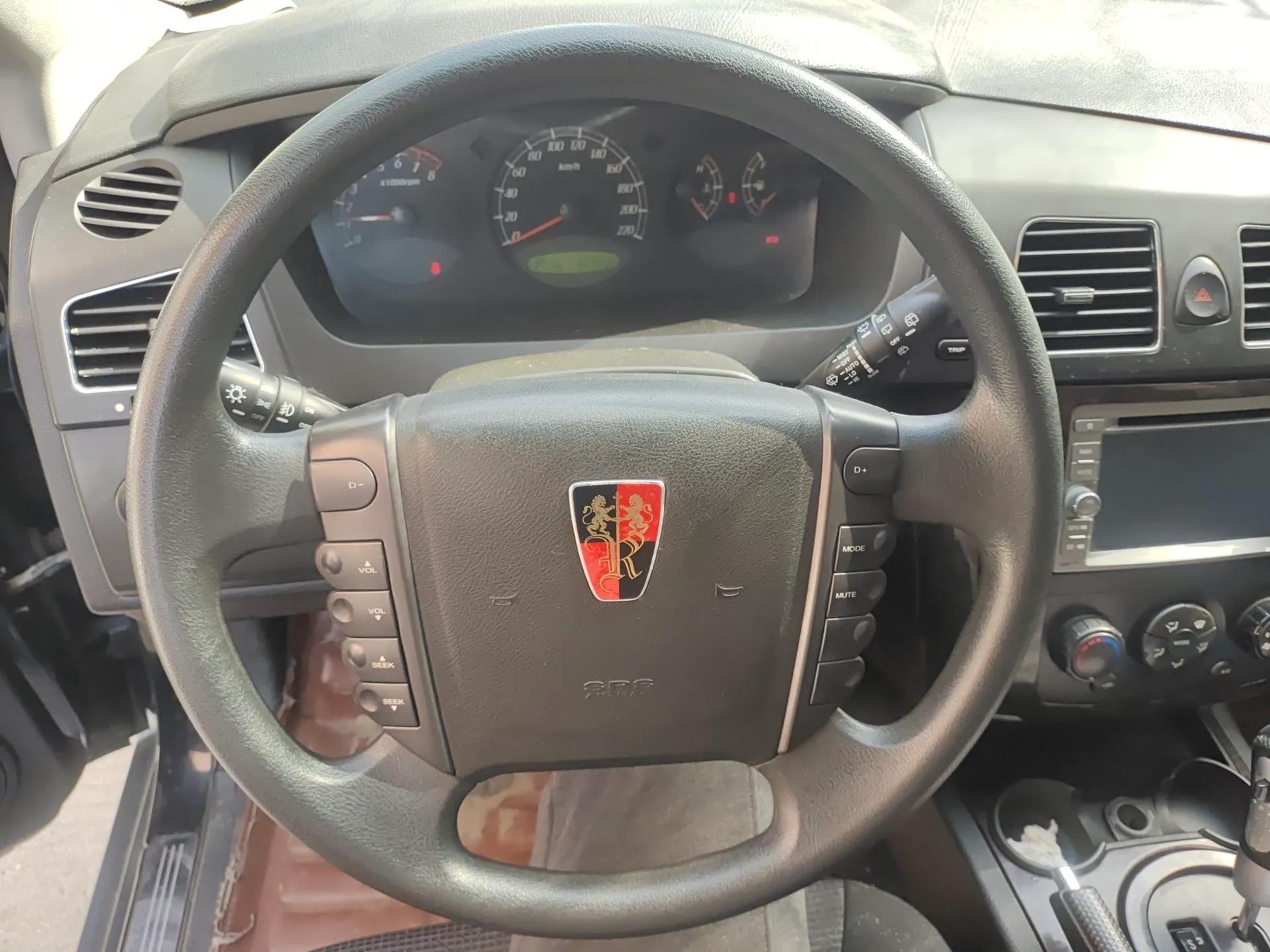 Roewe W5 2013 1.8T 2WD Automatic Xingyu Edition — миниатюра 11