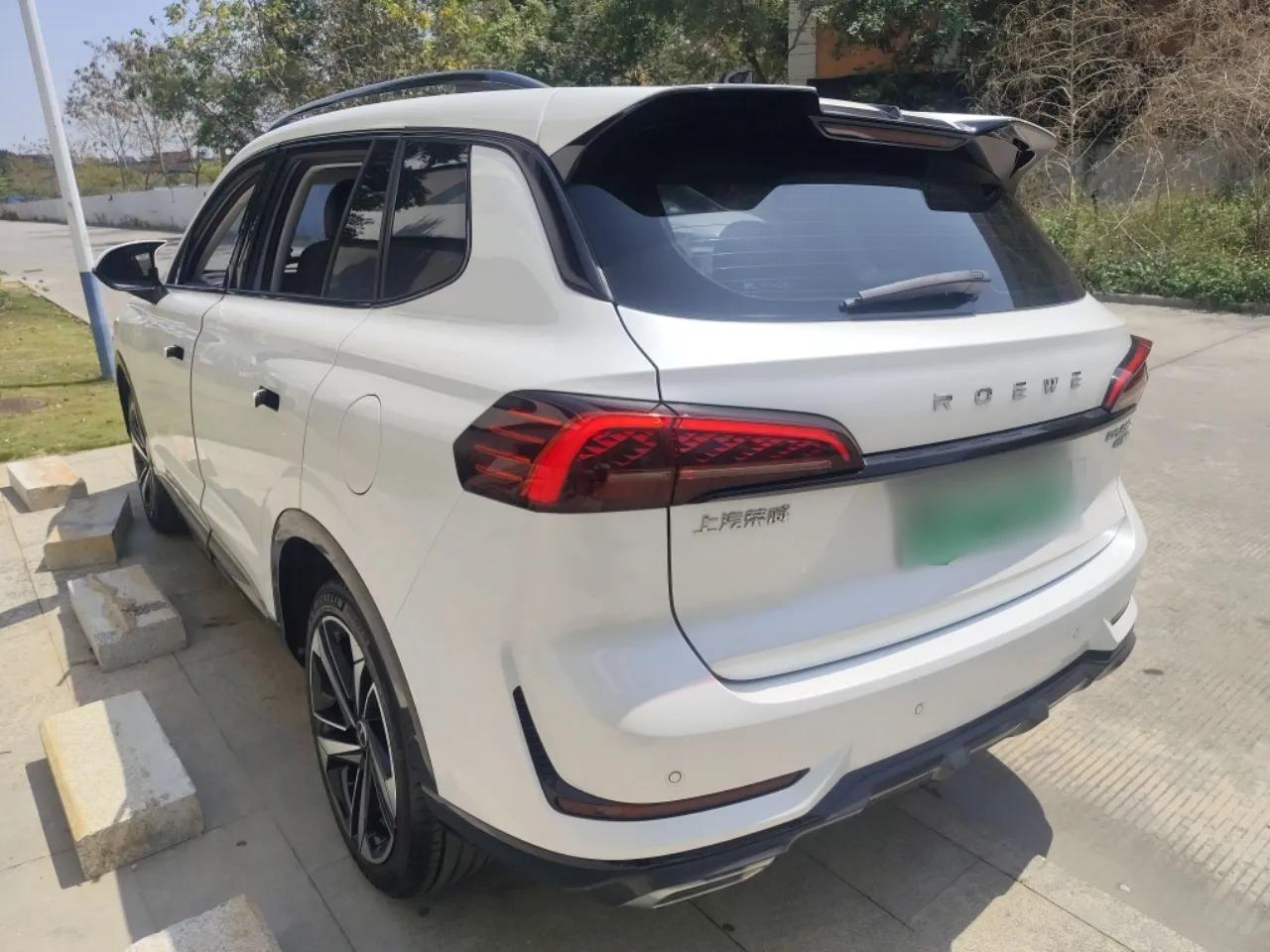Roewe RX5 eMAX 2022 1.5T PHEV Fearless Deluxe Edition — миниатюра 4