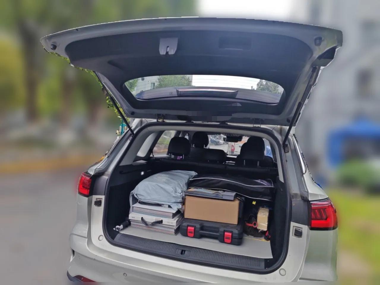 Roewe RX5 eMAX 2020 500 PHEV Smart Cabin Flagship Edition — миниатюра 20