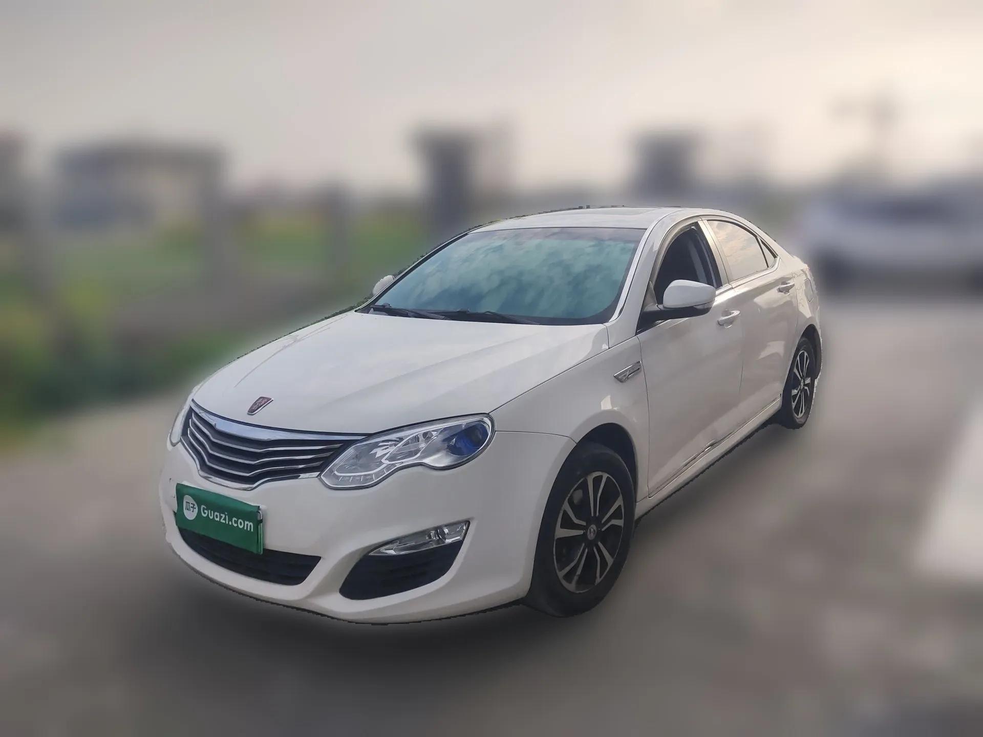 Roewe e550 2016 Deluxe Edition — миниатюра 1