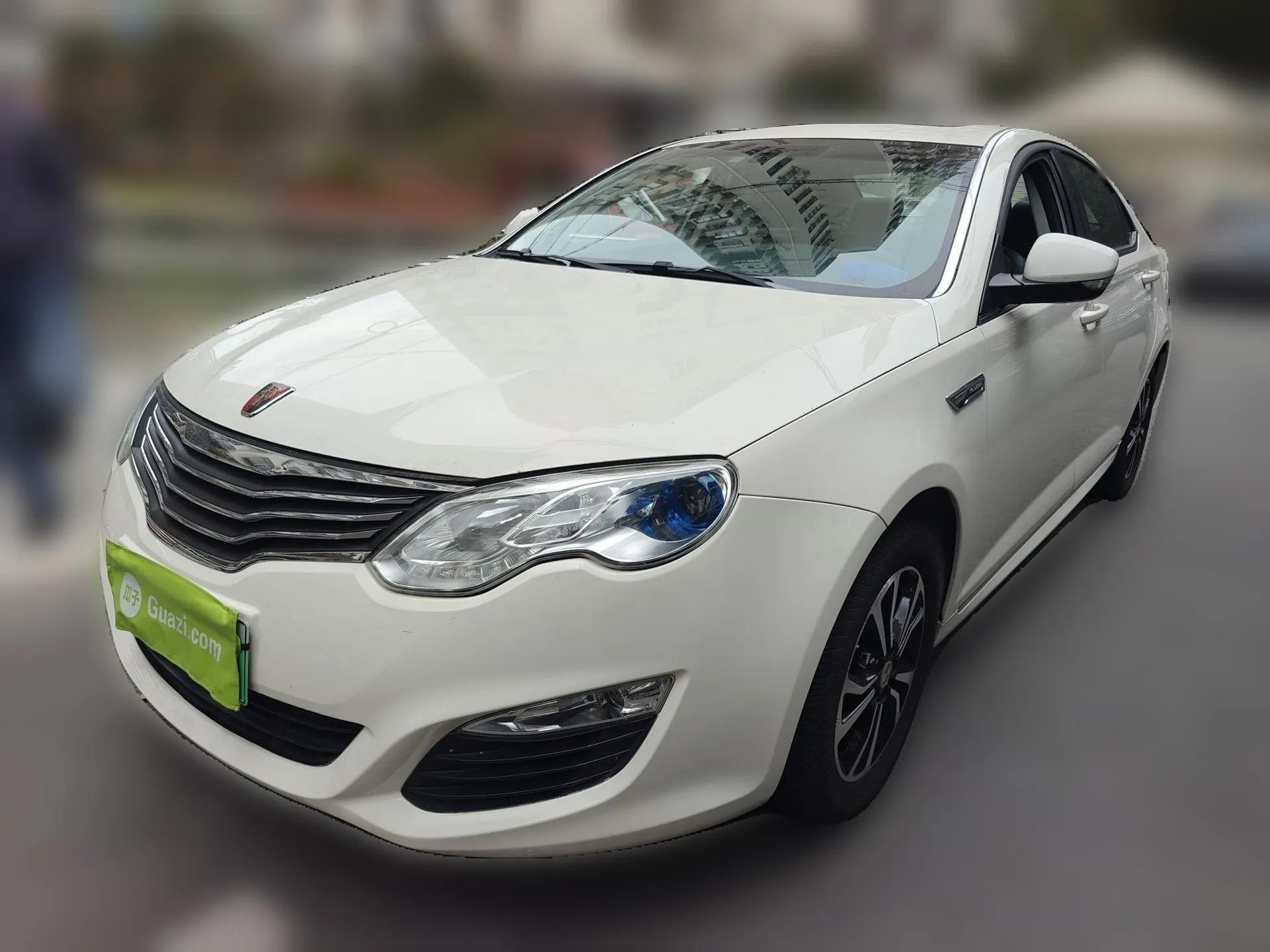 Roewe e550 2016 Deluxe Edition — миниатюра 1