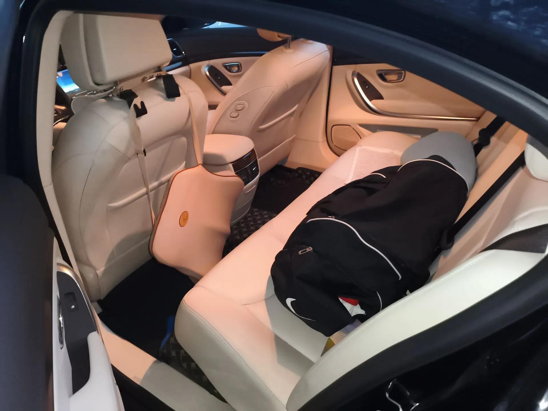 Roewe e950 2016 1.4T Luxury Edition — миниатюра 18