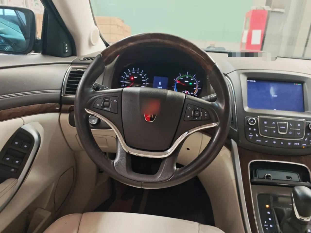 Roewe e950 2017 50T Hybrid Connected Executive Edition — миниатюра 11