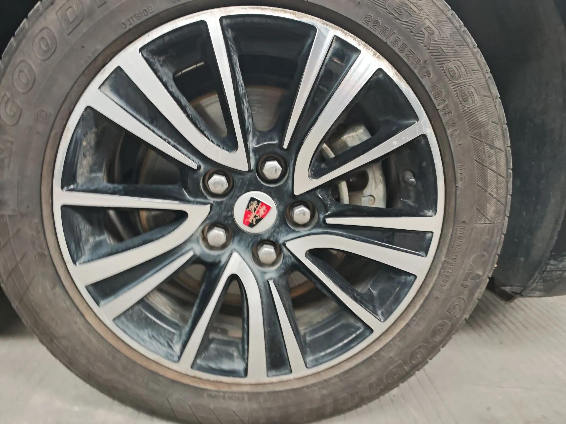 Roewe e950 2017 50T Hybrid Connected Executive Edition — миниатюра 8