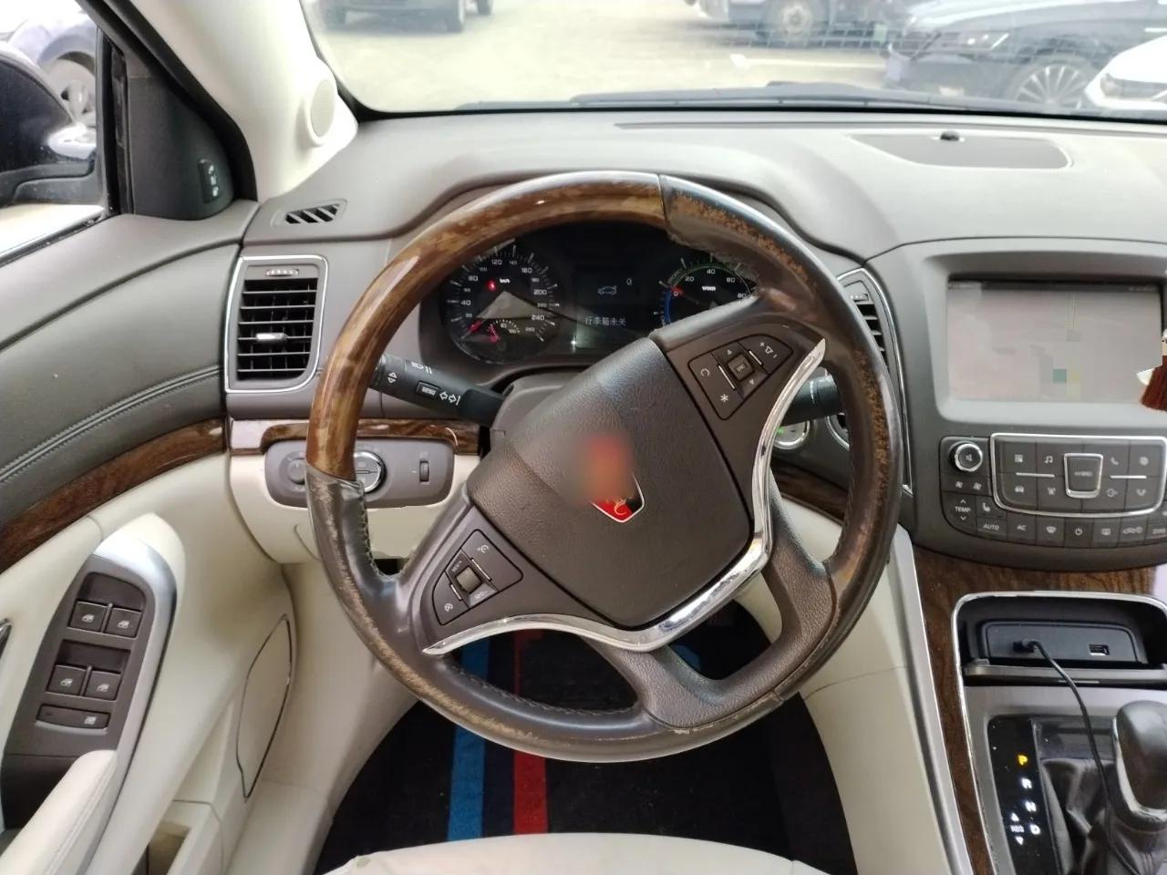 Roewe e950 2017 50T Hybrid Connected Executive Edition — миниатюра 11